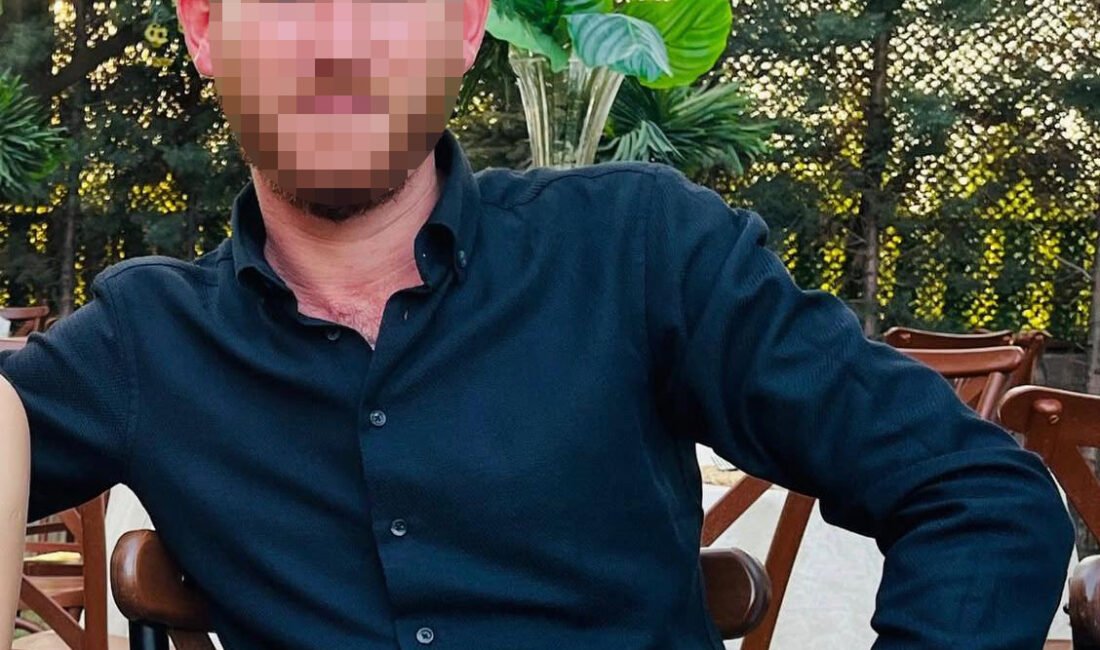Adem AKALAN/ANTALYA, (DHA)- ANTALYA'da Özay A. (29), kız arkadaşı ile