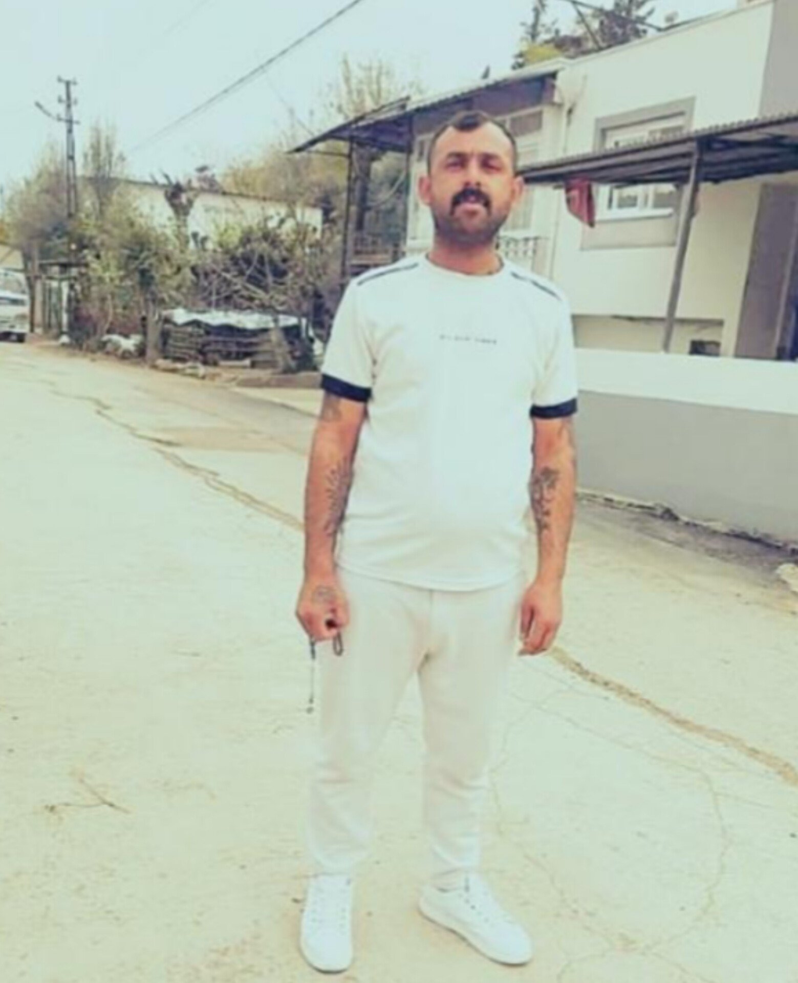 Efendi ERKAYIRAN/ KADİRLİ(Osmaniye), (DHA)- OSMİNİYE’nin Kadirli ilçesinde komşusu T.G. tarafından