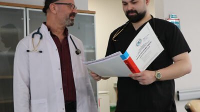 Gülay KUYUCU-Orhan AŞAN/VAN,(DHA)-VAN Eğitim ve Araştırma Hastanesi'nde görev yapan Çocuk