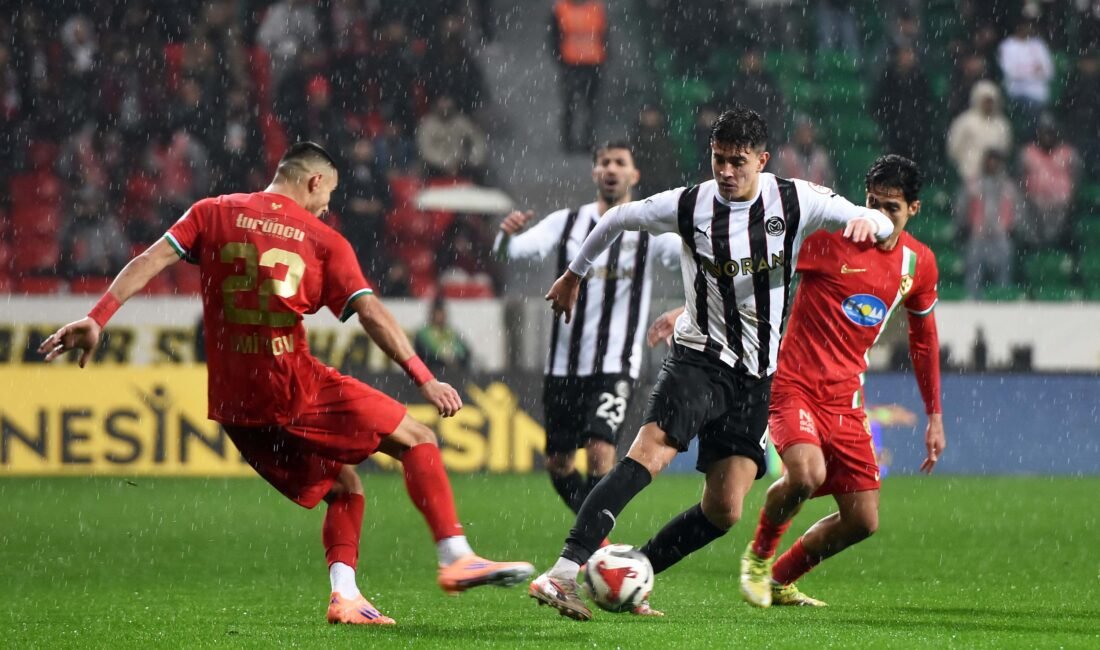 MANİSA, (DHA)- 1'inci Lig'de şampiyonluk adaylarından Amed Sportif'e konuk olan