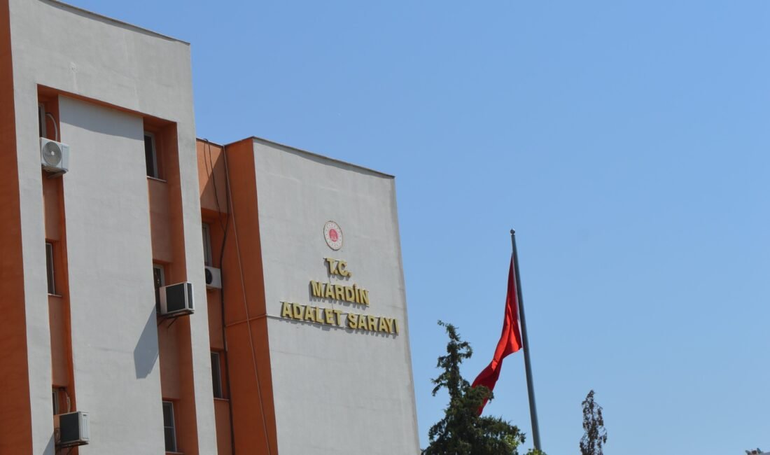 Mardin’de 16 yaşındaki Zuhal’in konutta silahla vefatına ait babası tutuklandı Salih KESKİN/ MARDİN, (DHA)- MARDİN'in Mazıdağı ilçesinde meskenlerinde tabanca ile