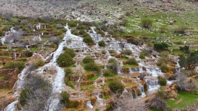 Salih KESKİN/MARDİN, (DHA)- MARDİN’in Kızıltepe ilçesinde vatandaşların ‘Emrud travertenleri’ adını