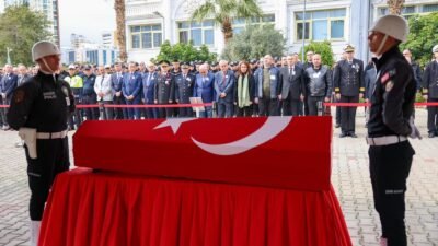 Soner AYDIN/MERSİN, (DHA)- MERSİN'de trafik kazasında şehit olan polis memuru