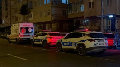 Samed Aydın SUN/ KAYSERİ, (DHA)- KAYSERİ'de mezarlık ziyaretine giderken ailesinin
