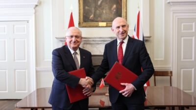 BİRLEŞİK KRALLIK, (DHA) - MİLLİ Savunma Bakanı Yaşar Güler, Birleşik