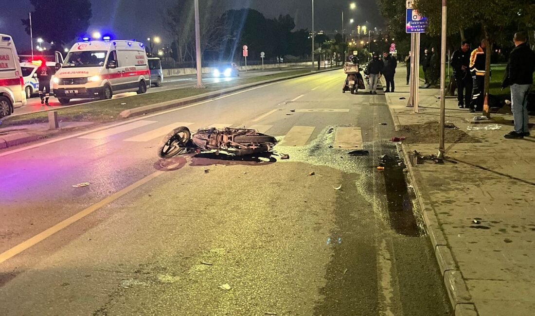 Emre ÖNCEL/ SAMSUN, (DHA)- SAMSUN’un İlkadım ilçesinde motosiklet ile minibüsün