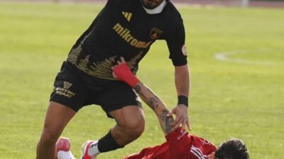 MUĞLA, (DHA)- 2'nci Lig Beyaz Grup'ta şampiyonluk mücadelesi veren Muğlaspor,