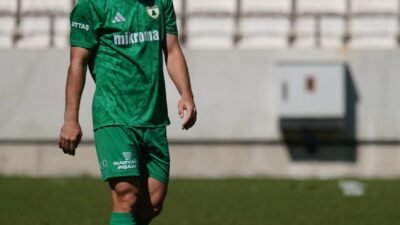 MUĞLA, (DHA)- 2'nci Lig Beyaz Küme'de şampiyonluk gayreti veren Muğlaspor,