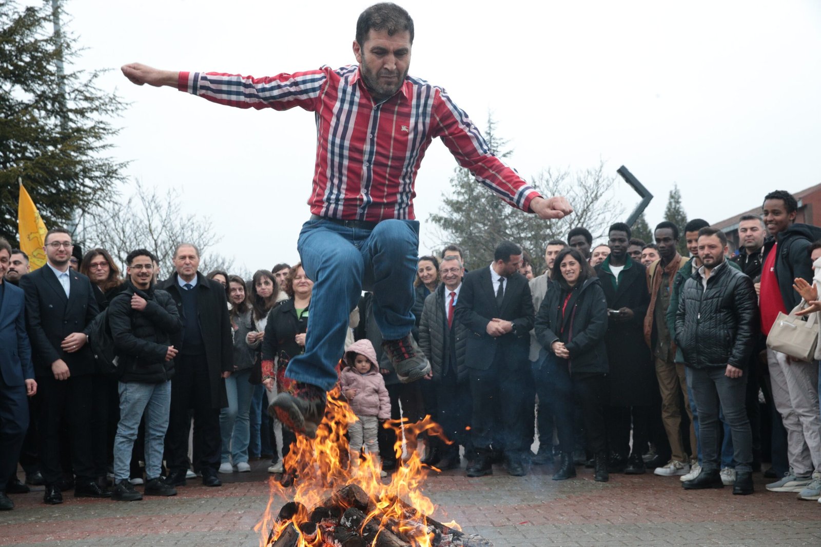 Oğuzhan EKE- Zübeyde ÖZMEN/ BOLU, (DHA)- BOLU Abant İzzet Baysal