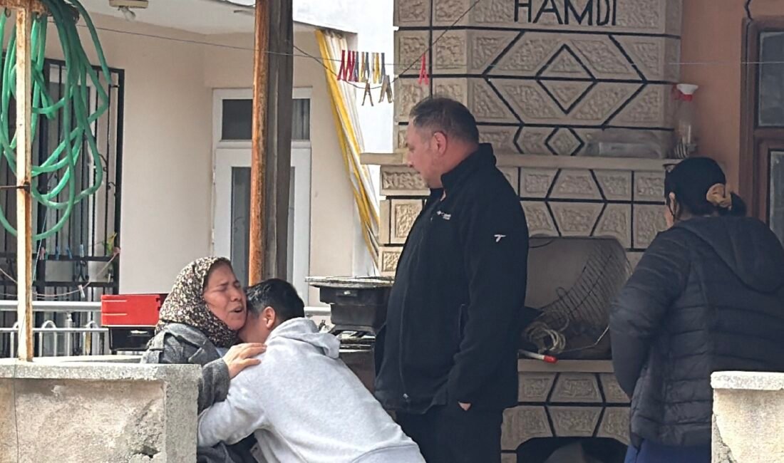 Aysu DURSUN-Adem AKALAN/ANTALYA, (DHA)- ANTALYA’da epilepsi hastası Oğuz Demiralay (34),
