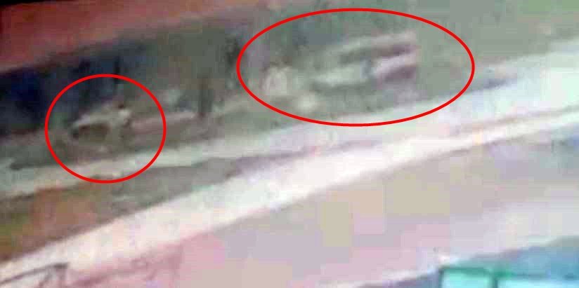 KAZA KAMERADA Diyarbakır'da servis minibüsü ile otomobilin çarpıştığı ve 13