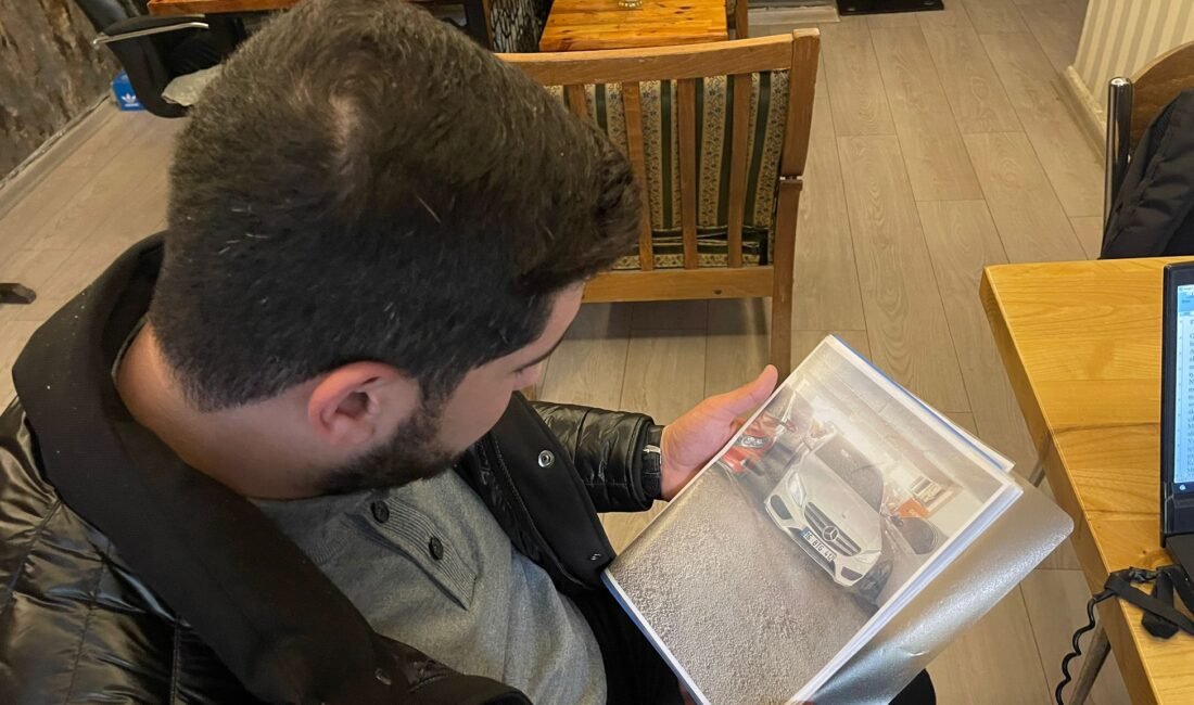 Ali LEYLAK/ŞANLIURFA, (DHA)- ŞANLIURFA'da bir kamu kurumunda işçi olarak çalışan