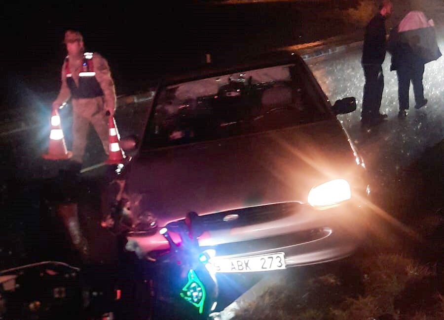 Kadir ÇELİK/İSLAHİYE (Gaziantep), (DHA)- GAZİANTEP’in İslahiye ilçesinde otomobilin çarptığı motosikletin