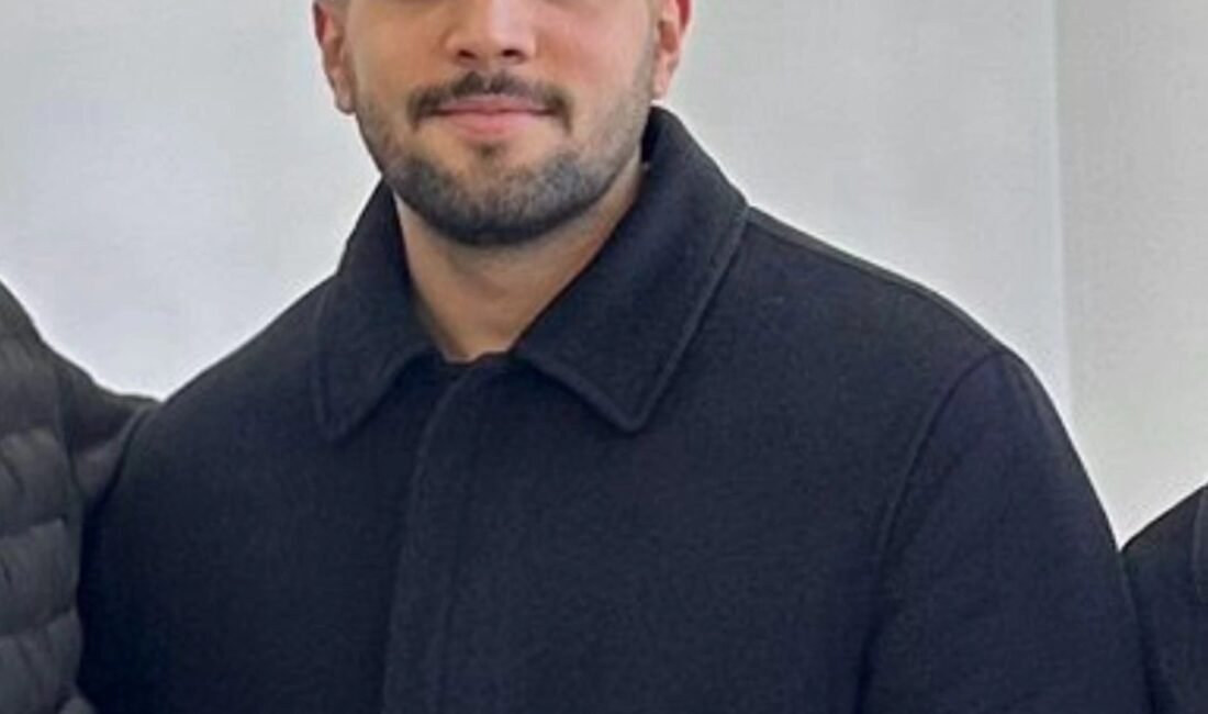 Otomobilin tarlaya yuvarlandığı kazada ölen Furkan, toprağa verildi Salih KESKİN-Ahmet AKKUŞ/NUSAYBİN(Mardin), (DHA)- MARDİN'in Kızıltepe ilçesinde otomobilin tarlaya yuvarlandığı