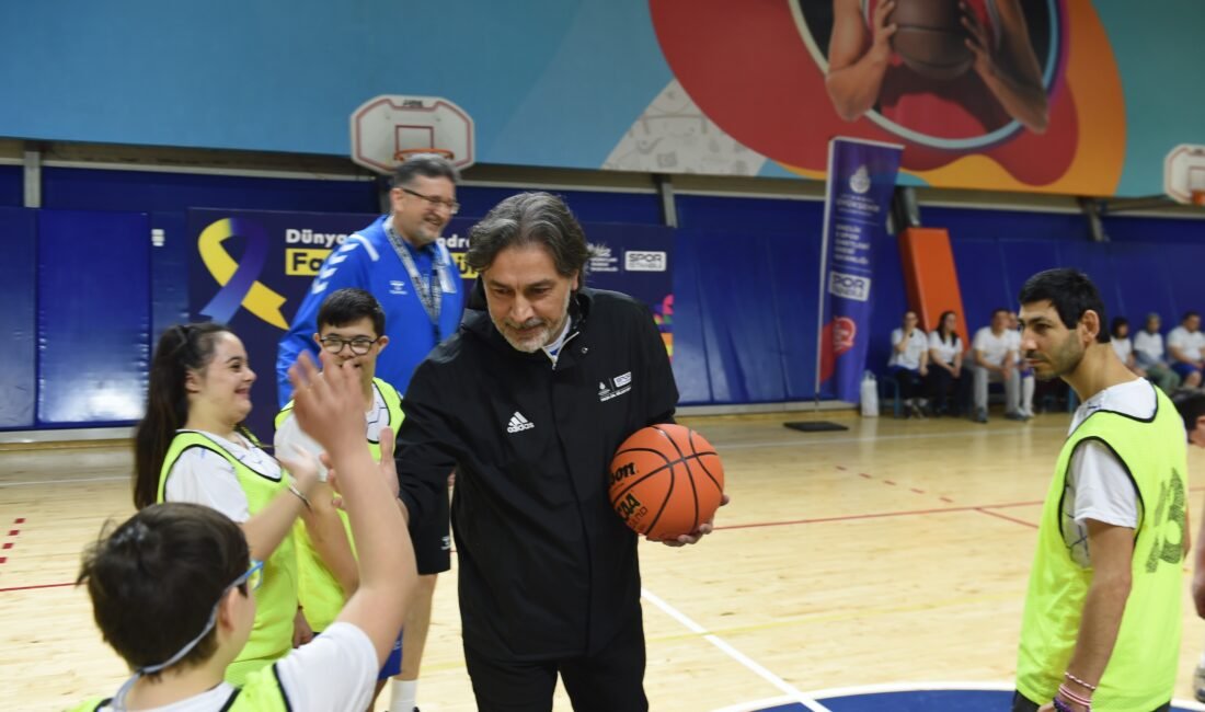 İSTANBUL, (DHA)- DÜNYA Down Sendromu Farkındalık haftası kapsamında toplumsal farkındalığı