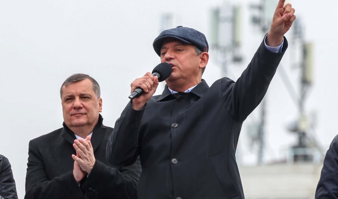 Nazif Cemhan ŞEN/ÇANAKKALE, (DHA)-CUMHURİYET Halk Partisi (CHP) Genel Başkanı Özgür