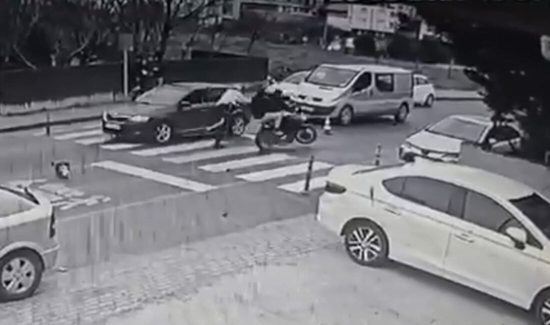 Onur KAYA/ÇERKEZKÖY(Tekirdağ), (DHA)- TEKİRDAĞ'ın Çerkezköy ilçesinde motosikleti ile çarptığı trafik