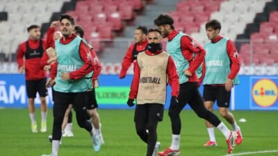 Gökhan İÇKİLLİ / SAMSUN, (DHA)- İSPANYA temsilcisi Rayo Vallecano, UEFA