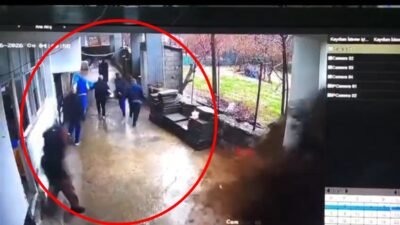 Sekvan KÜDEN/ULUDERE (Şırnak), (DHA)-ŞIRNAK'ın Uludere ilçesine bağlı Taşdelen köyünde sağanak