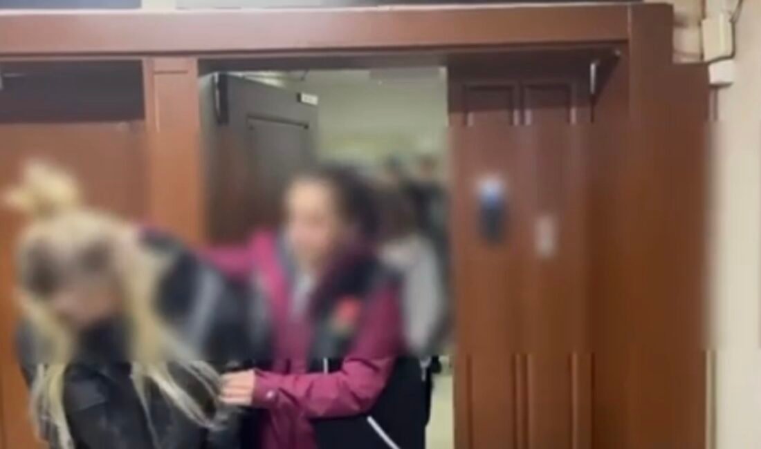 Sakarya’da uyuşturucu operasyonunda 4 tutuklama Serhat YILMAZ/ADAPAZARI (Sakarya), (DHA)- SAKARYA'nın Adapazarı, Serdivan ve Arifiye ilçelerinde