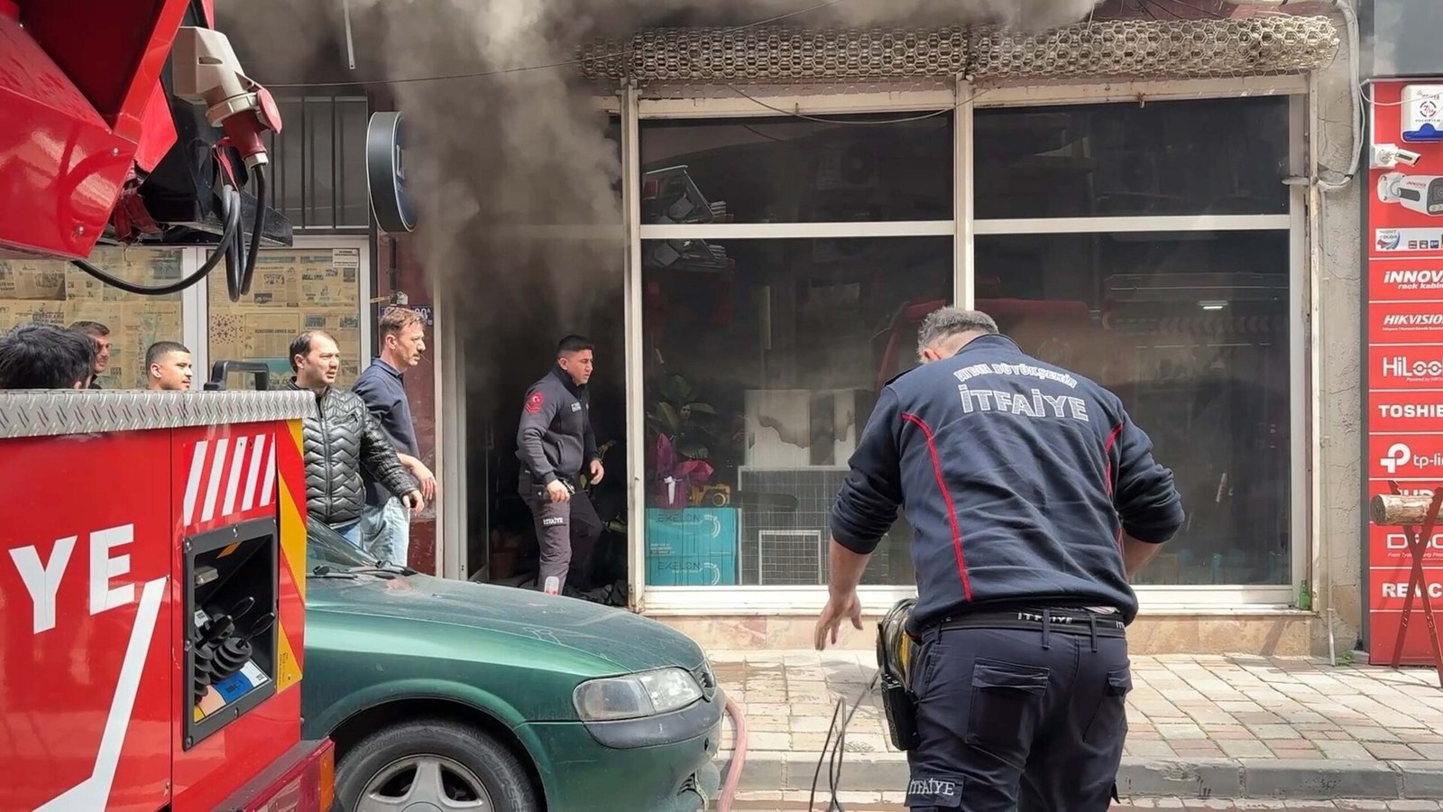 Melek FIRAT/AYDIN, (DHA)- AYDIN'ın Efeler ilçesinde, lityum pil ve batarya