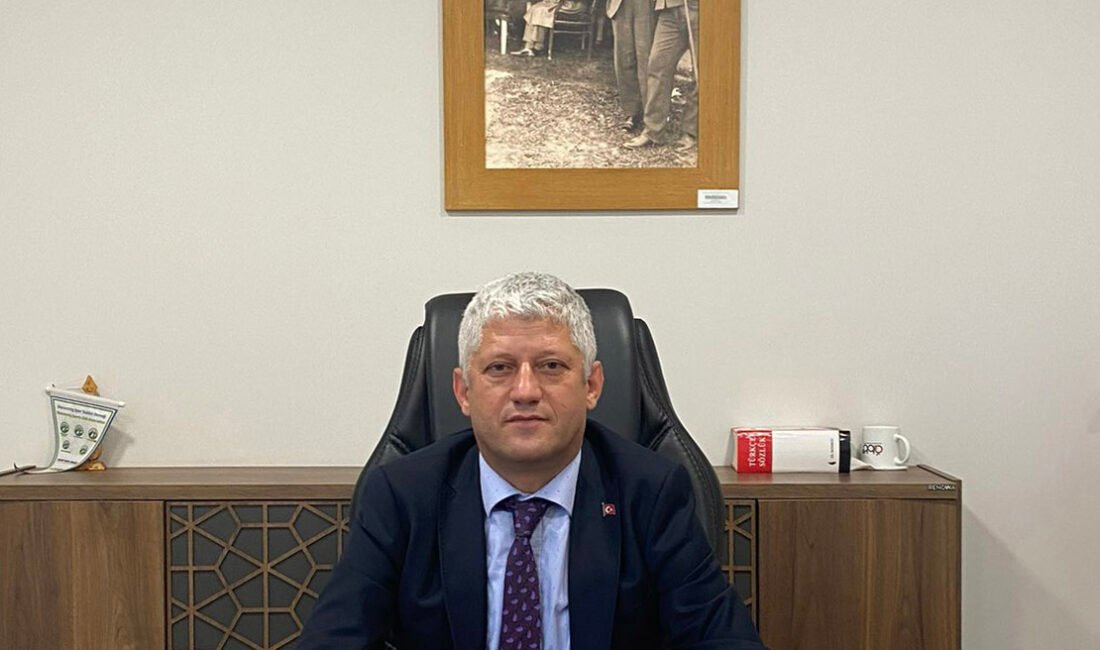 İrem BAŞDAŞ/ANTALYA, (DHA)- ANTALYA'da alacaklısının babası Hamit Sunbat'ı (70) tabancayla