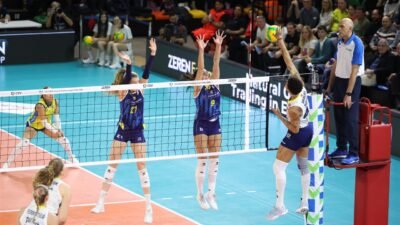 İSTANBUL, (DHA)- SALON: Polazzo Wanny HAKEMLER: Dobromir Dobrev, Vlastimil Kovar