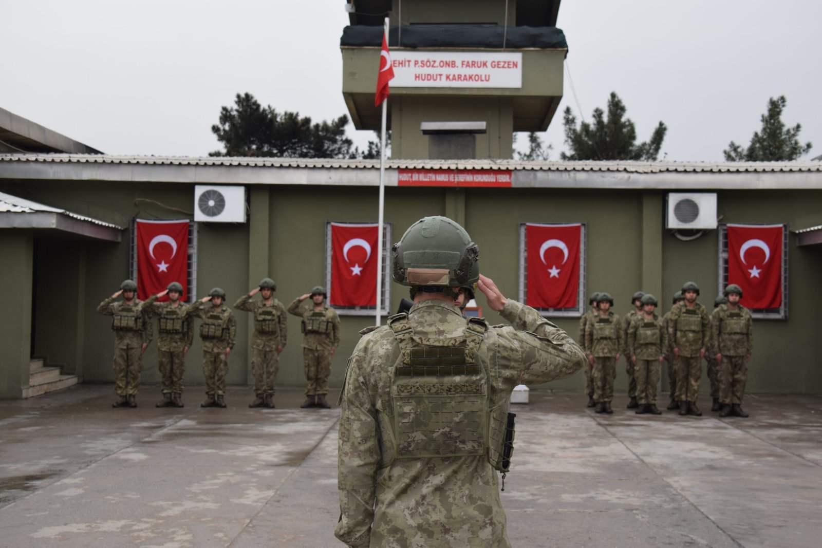 Salih KESKİN-Ahmet AKKUŞ/NUSAYBİN, (Mardin), (DHA)- MARDİN'in Nusaybin ilçesinde sınırın sıfır