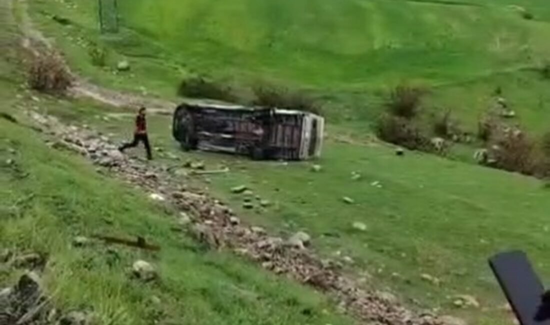 Mehmet Selim YALÇIN/ SİLOPİ(Şırnak), (DHA)- ŞIRNAK’ın Silopi ilçesinde öğrencileri taşıyan