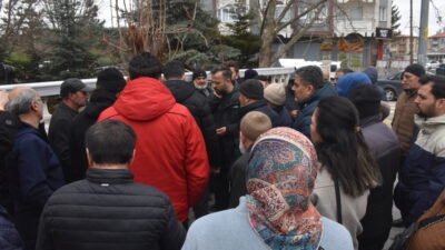 Hüsnü Ümit AVCI/SİVAS, (DHA)- SİVAS'ta N.T. tarafından umre vaadiyle dolandırıldıklarını