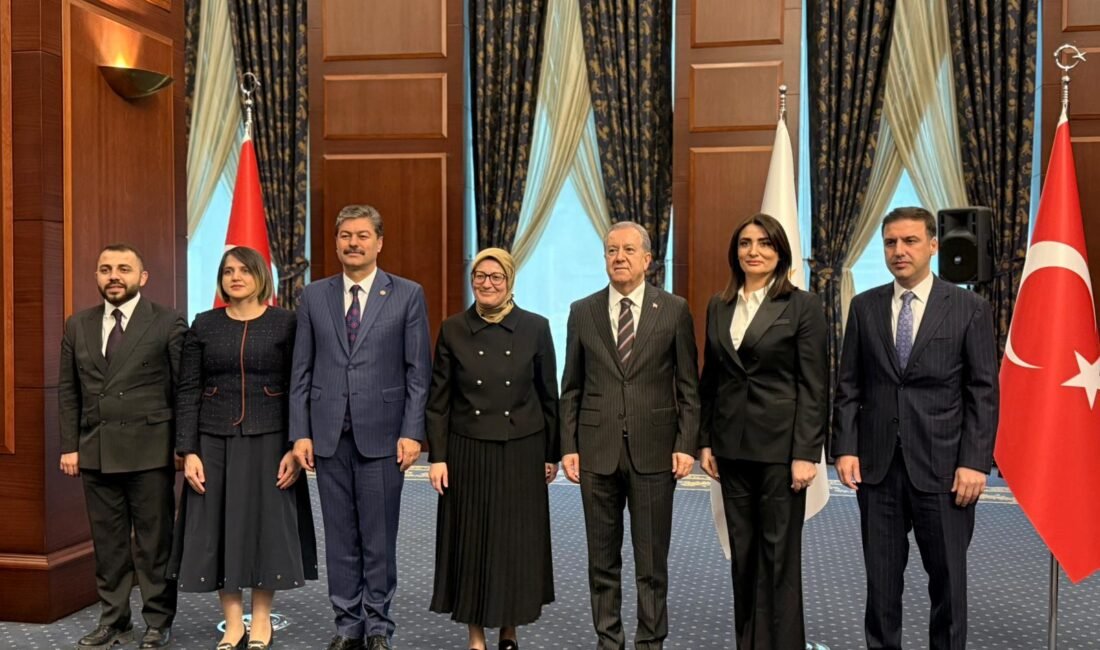 Aybala MELEK-Gizem CENGİL-Eda KOÇ/ANKARA, (DHA)- ANKARA'da Ramazan Bayramı'nın 2'nci gününde
