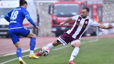 Yavuz YILMAZ/İnegöl (Bursa), (DHA)- STAT: İnegöl İlçe HAKEMLER: İbrahim Güner,