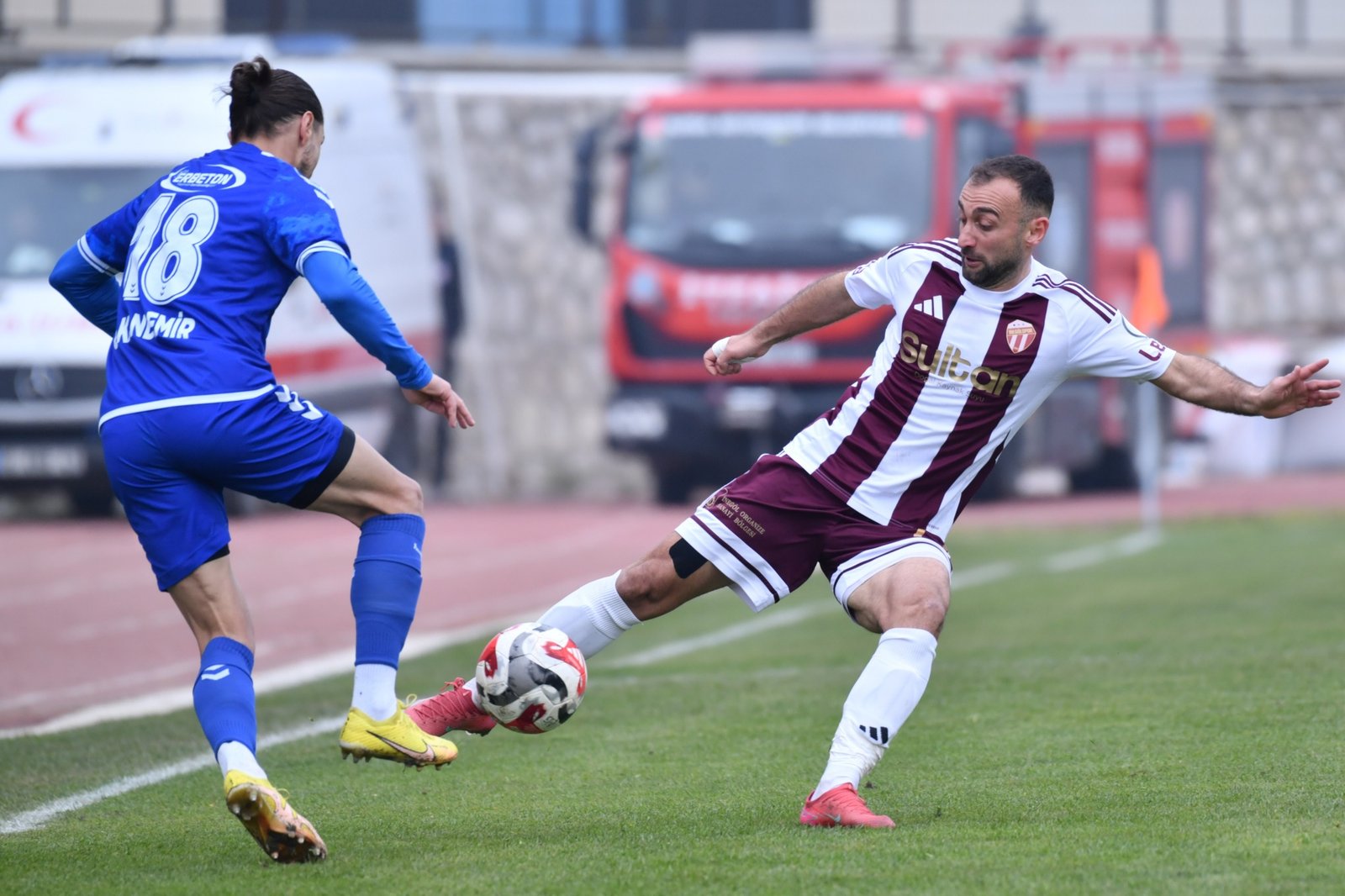 Yavuz YILMAZ/İnegöl (Bursa), (DHA)- STAT: İnegöl İlçe HAKEMLER: İbrahim Güner,