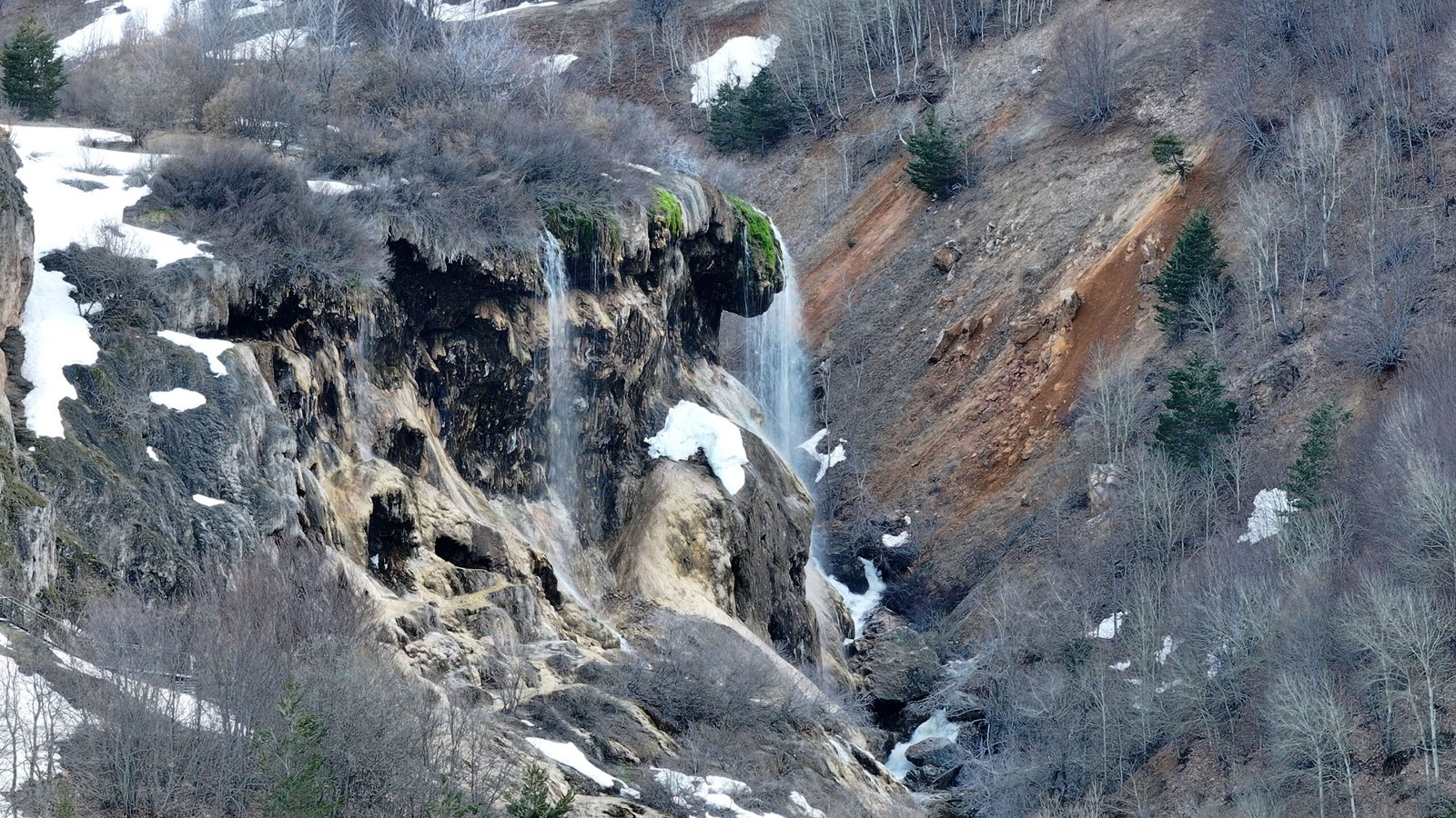 SİVAS, (DHA)- SİVAS'ın Doğanşar ilçesi yakınlarında yer alan ve Tarım