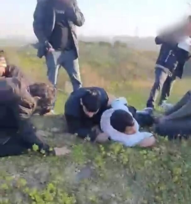 Serhat YILMAZ/AKYAZI (Sakarya), (DHA)- SAKARYA’nın Akyazı ilçesinde, polisin dur ihtarına