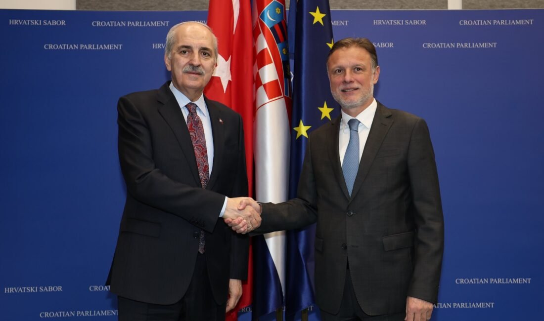 TBMM Başkanı Kurtulmuş, Hırvatistan Meclis Başkanı Jandrokovic ile bir araya geldi HIRVATİSTAN, (DHA) - TBMM Başkanı Numan Kurtulmuş, ‘Üç Deniz Girişimi