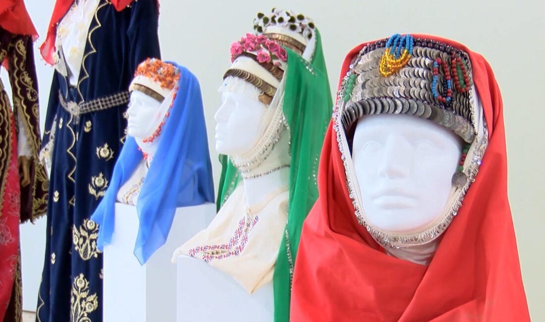 Teke yöresinde kadınların statüsü başlıklarında gizli İrem BAŞDAŞ/ANTALYA, (DHA)- ANTALYA Olgunlaşma Enstitüsü'nde yeniden hayat bulan Teke