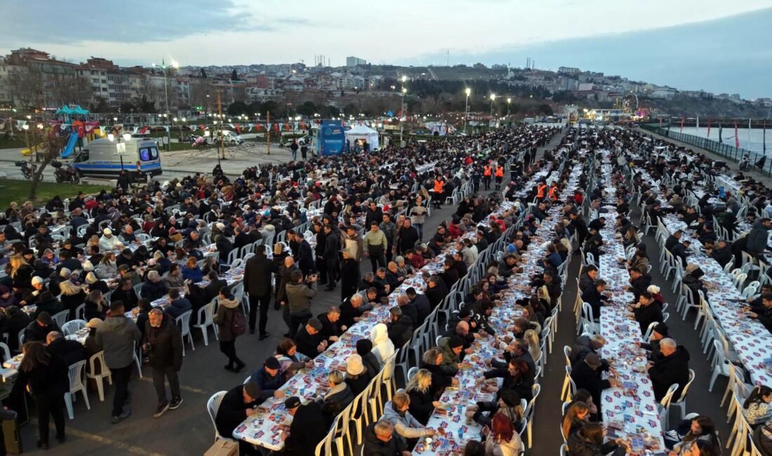 Abdullah YALÇIN/TEKİRDAĞ, (DHA)- TEKİRDAĞ Büyükşehir Belediyesi'nin sahil dolgu alanında düzenlediği