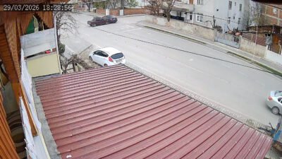 İbrahim UĞUR/ERBAA (Tokat), (DHA)-TOKAT'ın Erbaa ilçesinde 2 otomobilin çarpıştığı kazada