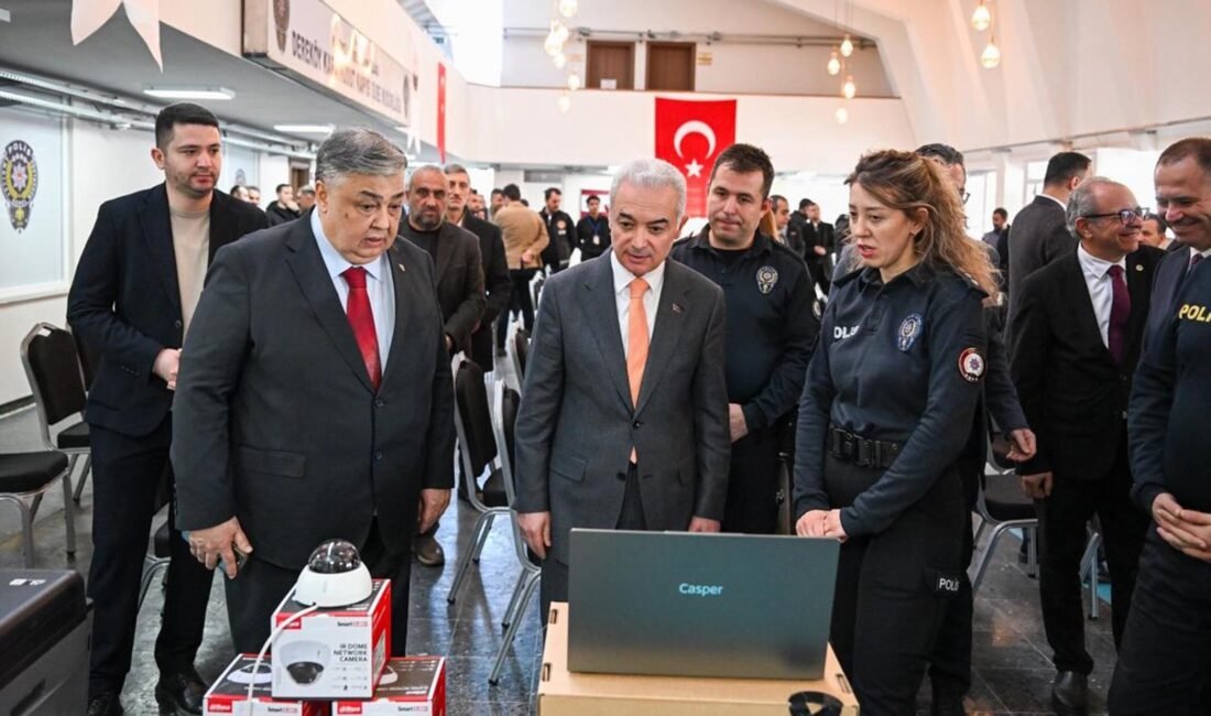 Hüseyin ÇANLI/ KIRKLARELİ, (DHA)- KIRKLARELİ’den Bulgaristan’a açılan Dereköy Hudut Kapısı’nda,
