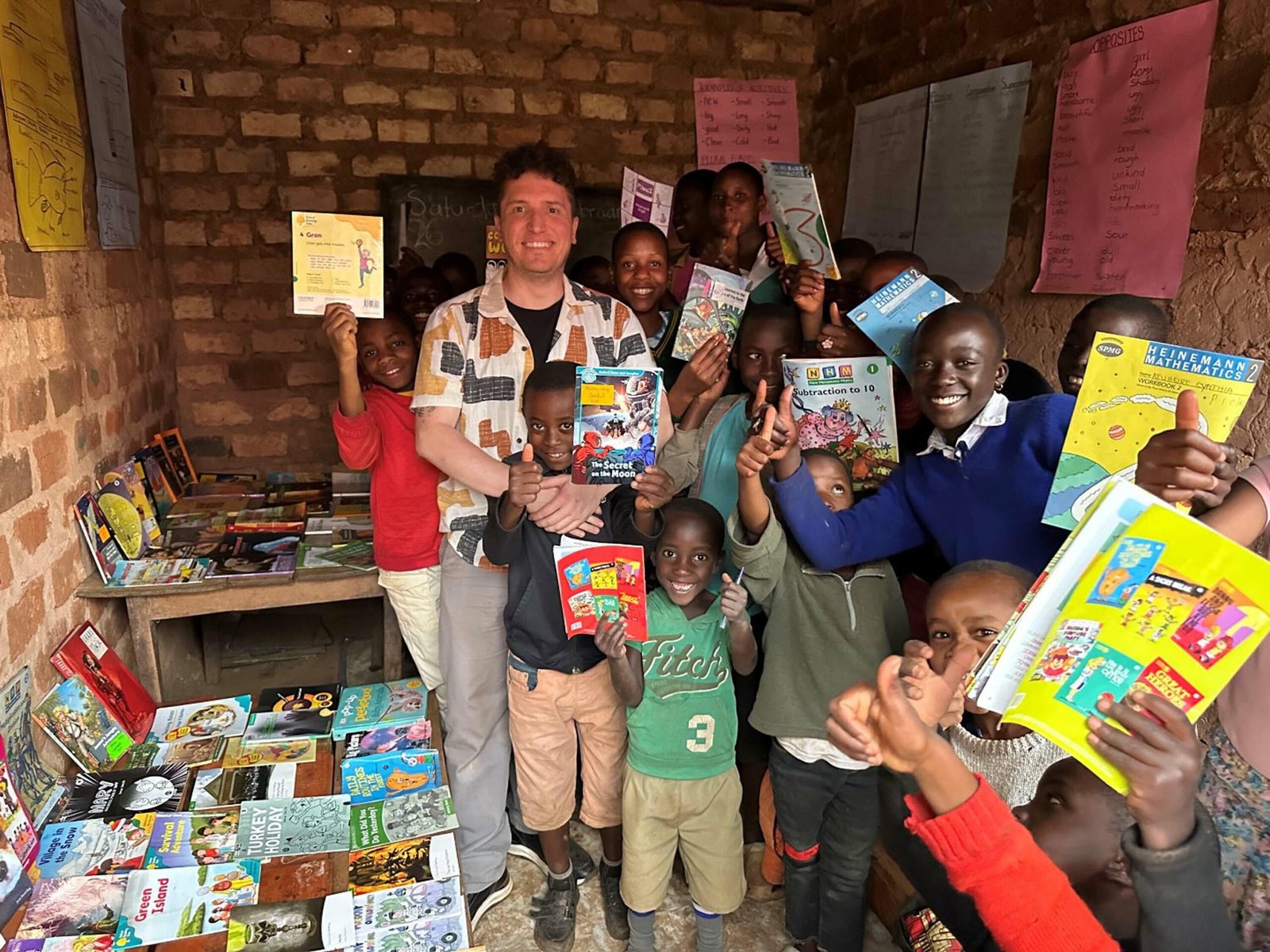 Seza Nur ALPDÜNDAR/İZMİR, (DHA)- İZMİR'de yaşayan Ekonomist Türker Adakale (41)