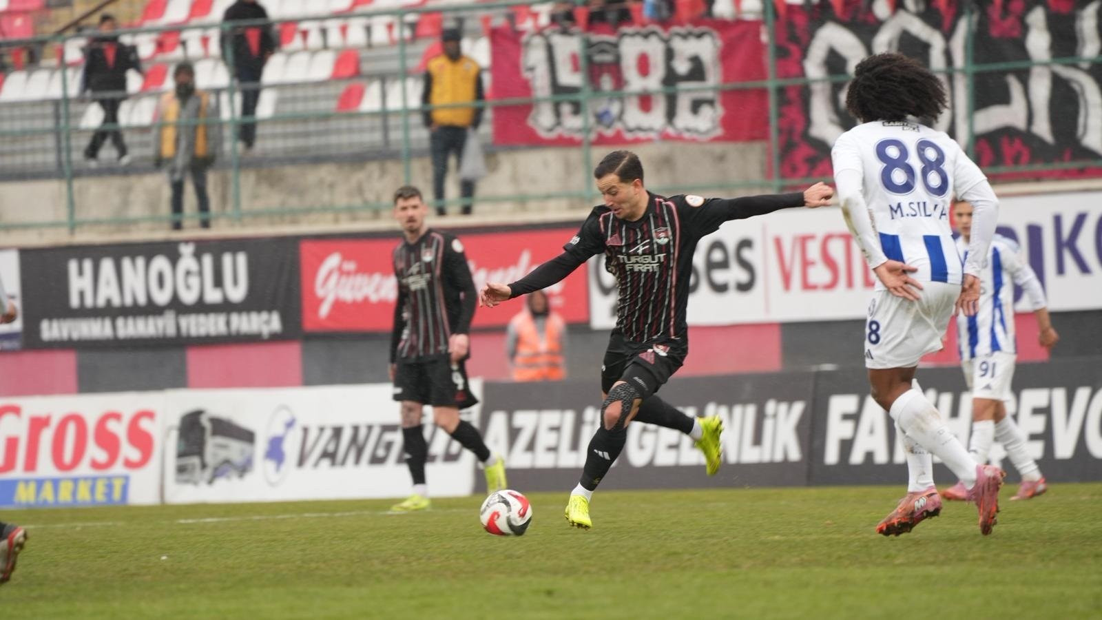 Orhan AŞAN/VAN,(DHA)- İMAJ Altyapı Van Spor FK, 1’inci Lig’in 32'nci