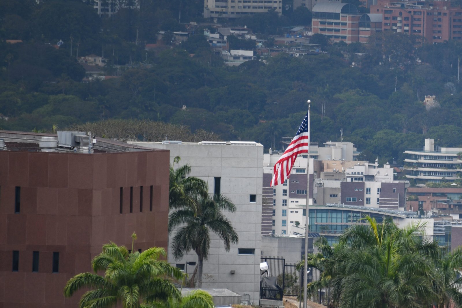 VENEZUELA, (DHA) - ABD'nin Caracas Büyükelçiliği, 2019 yılında askıya alınan