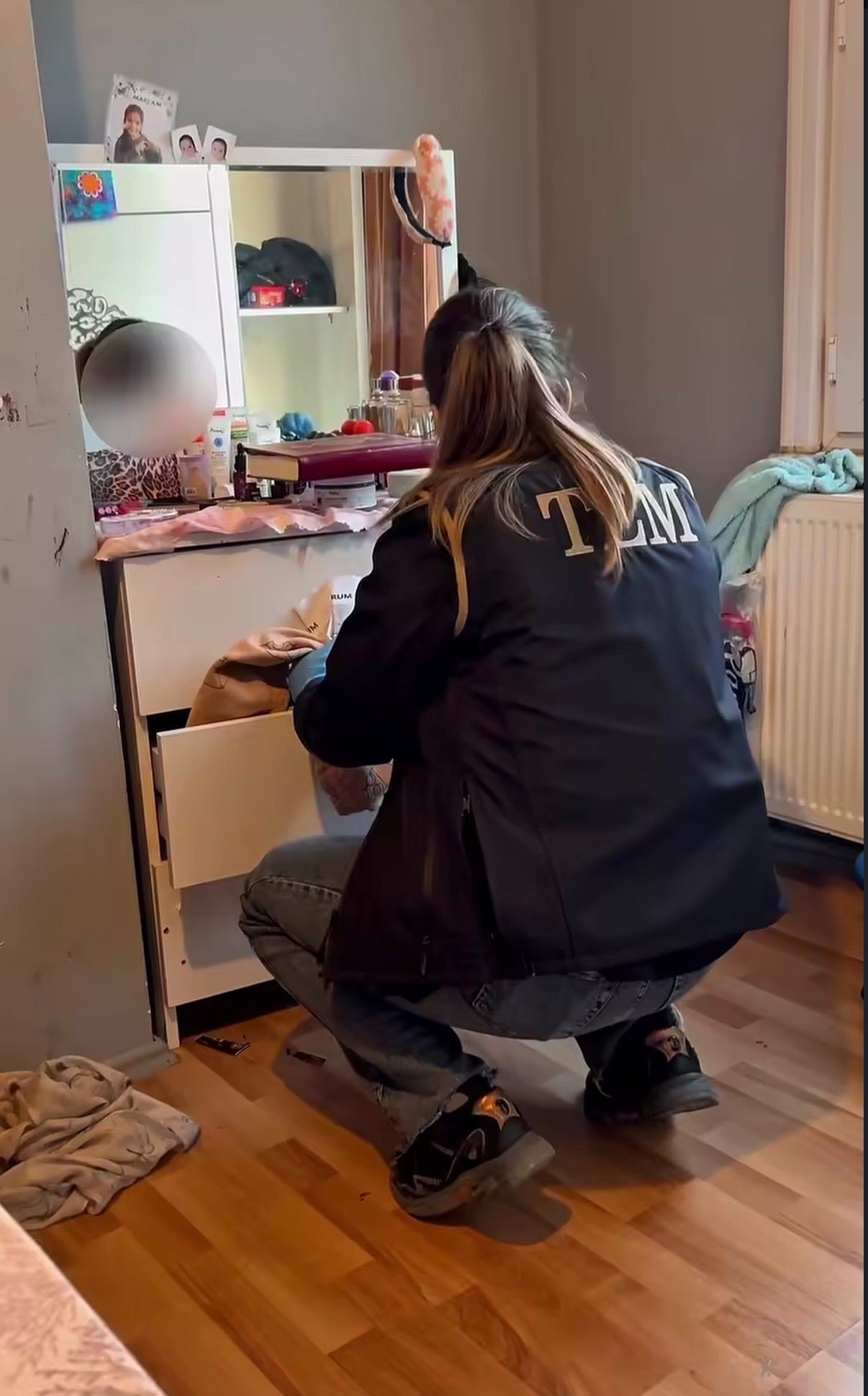 Zehra BAYKAL/YALOVA, (DHA)- YALOVA'da DEAŞ'a yönelik operasyonda gözaltına alınan 4