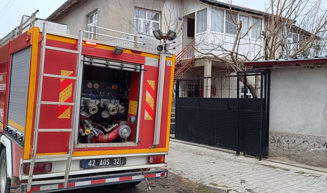 Yangında dumandan etkilenen çiftten kadın öldü, eşi hastaneye kaldırıldı Muhammed SIDAL/ KONYA, (DHA)- KONYA'nın Beyşehir ilçesinde bacadan kaynaklı çıkan