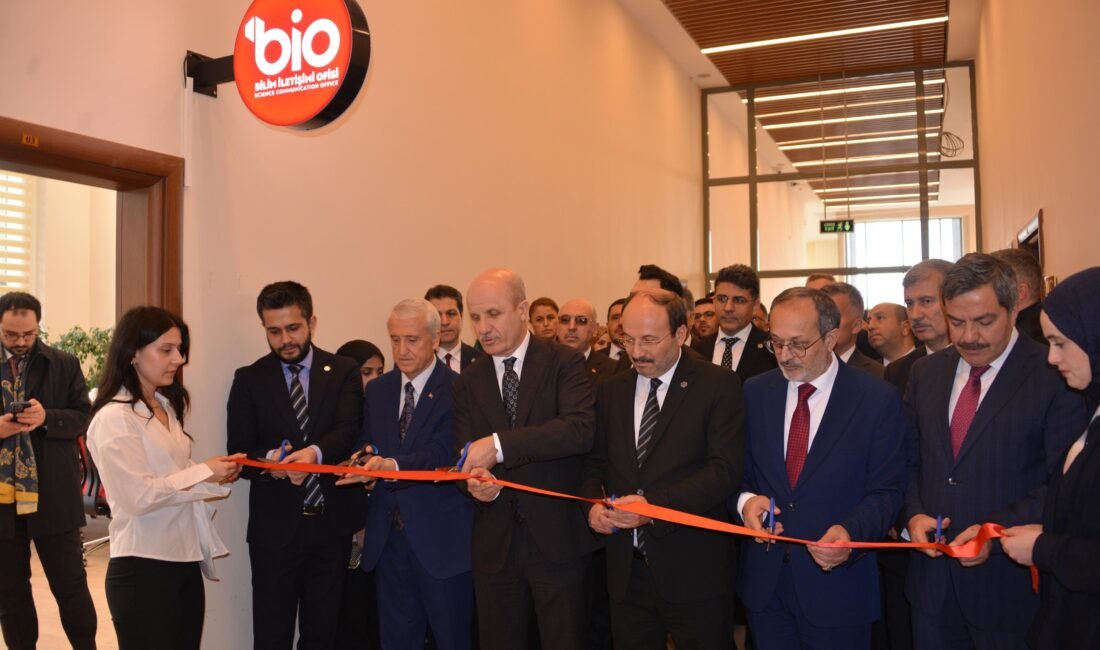 BİLİM İLETİŞİMİ OFİSİ'Nİ AÇTI YÖK Başkanı Prof. Dr. Erol Özvar,