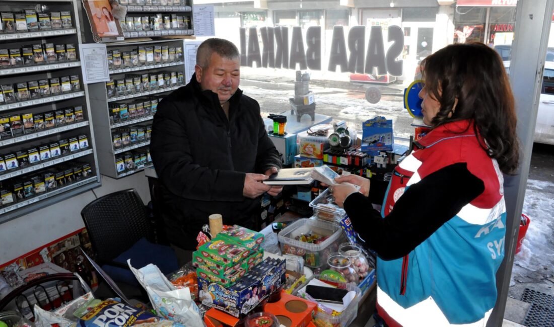‘Zimem defteri’ geleneği Kars’ta yaşatılıyor; 328 kişinin borcu ödendi Volkan KARABAĞ/KARS, (DHA)-KARS'ta Osmanlı Dönemi'ne uzanan ve ihtiyaç sahiplerinin veresiye