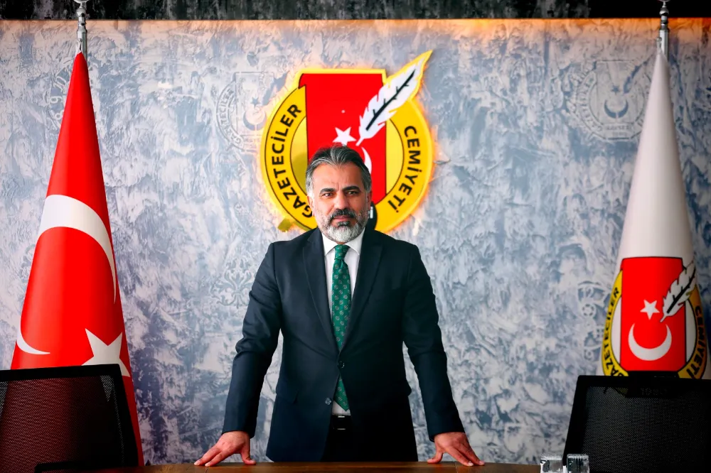 (RHA)- Kayseri Gazeteciler Cemiyeti (KGC) Başkanı Metin Kösedağ, 23 Nisan