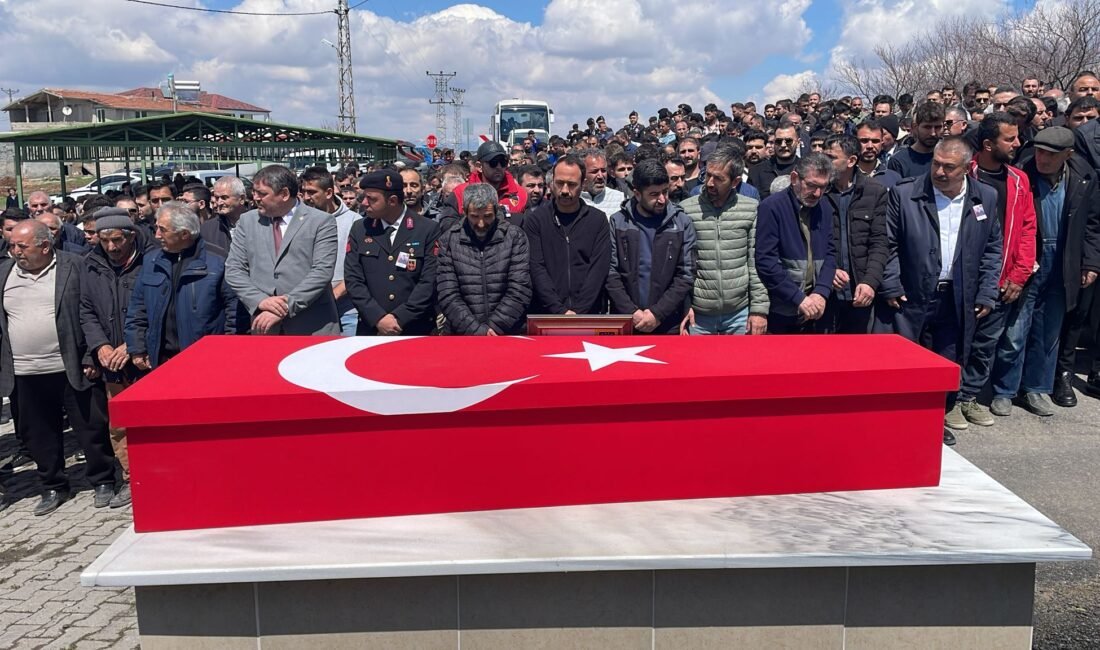 (RHA)- Kastamonu’da rahatsızlanmasının ardından kaldırıldığı hastanede hayatını kaybeden Jandarma Uzman