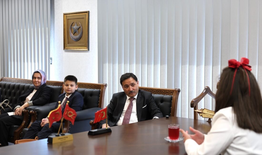 (RHA)- Kayseri Valisi Gökmen Çiçek, 23 Nisan Ulusal Egemenlik ve